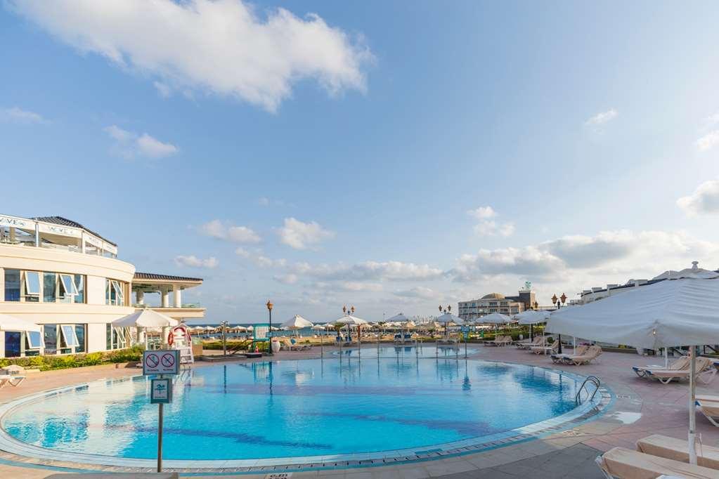 Sunrise Alex Avenue Hotel Aleksandria Udogodnienia zdjęcie The swimming pool at the hotel