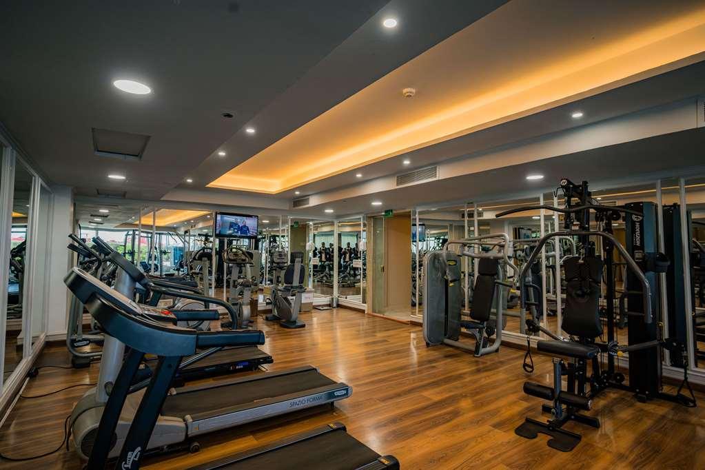 Sunrise Alex Avenue Hotel Aleksandria Udogodnienia zdjęcie The gym at the hotel